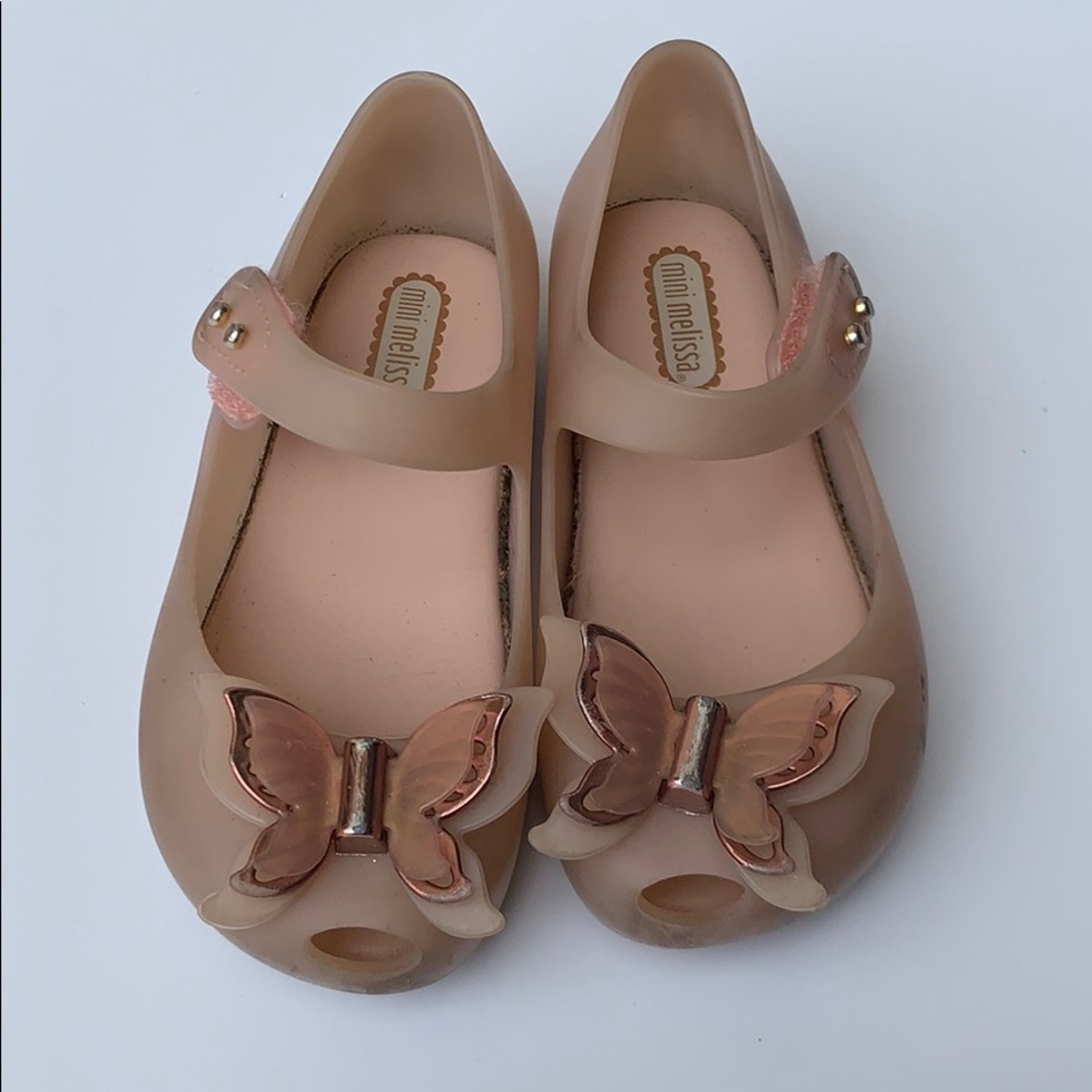 beautiful and comfortable blush butterfly shoes